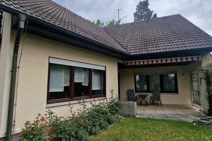 Haus Fürth Vach - 8 Zimmer, 200 m&sup2;, 849.000&euro; | Angebot:26657340