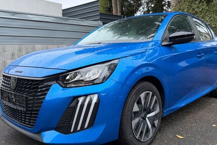Peugeot 208 9.400 km 8.850 &euro; Nürnberg 90449