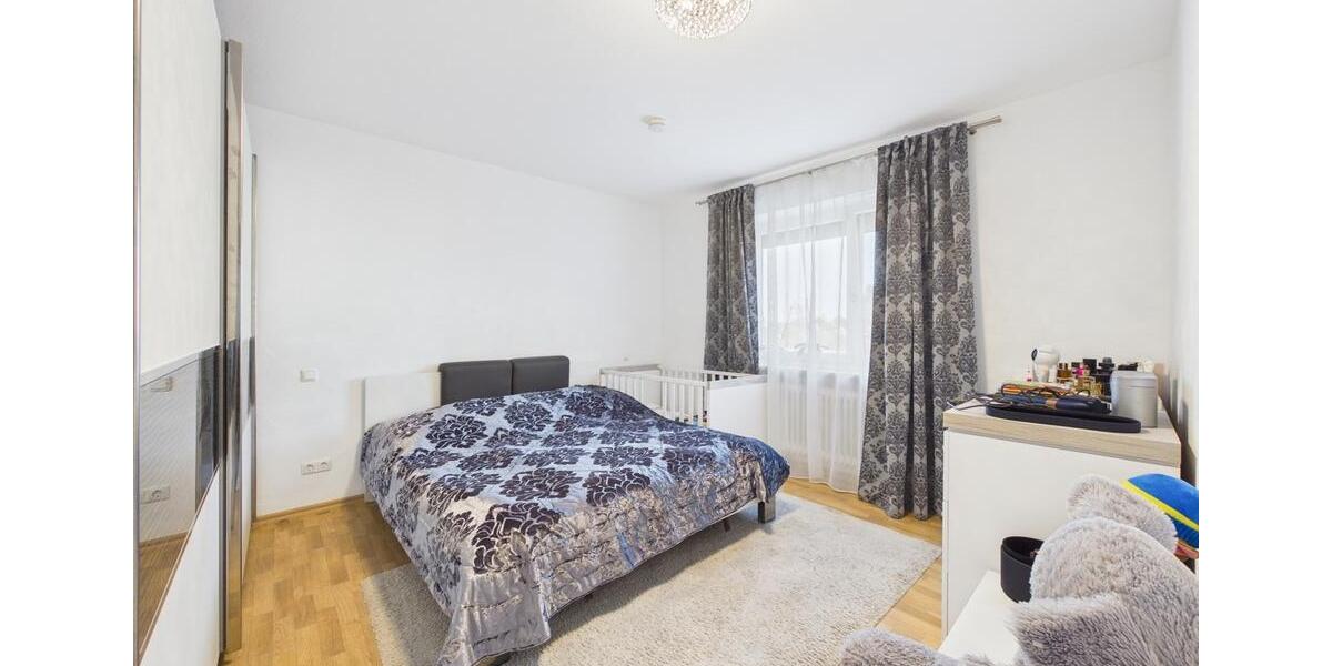 Etagenwohnung Oberasbach - 3 Zimmer, 83 m&sup2;, 850&euro; | Angebot:25649105