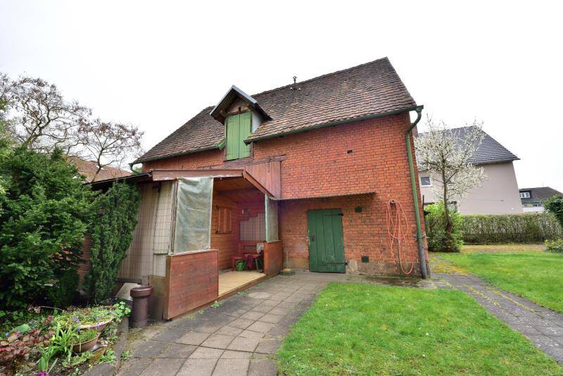 Mehrfamilienhaus, Wohnhaus Buckenhof - 1 Zimmer, 189 m&sup2;, 699.000&euro; | Angebot:25697760