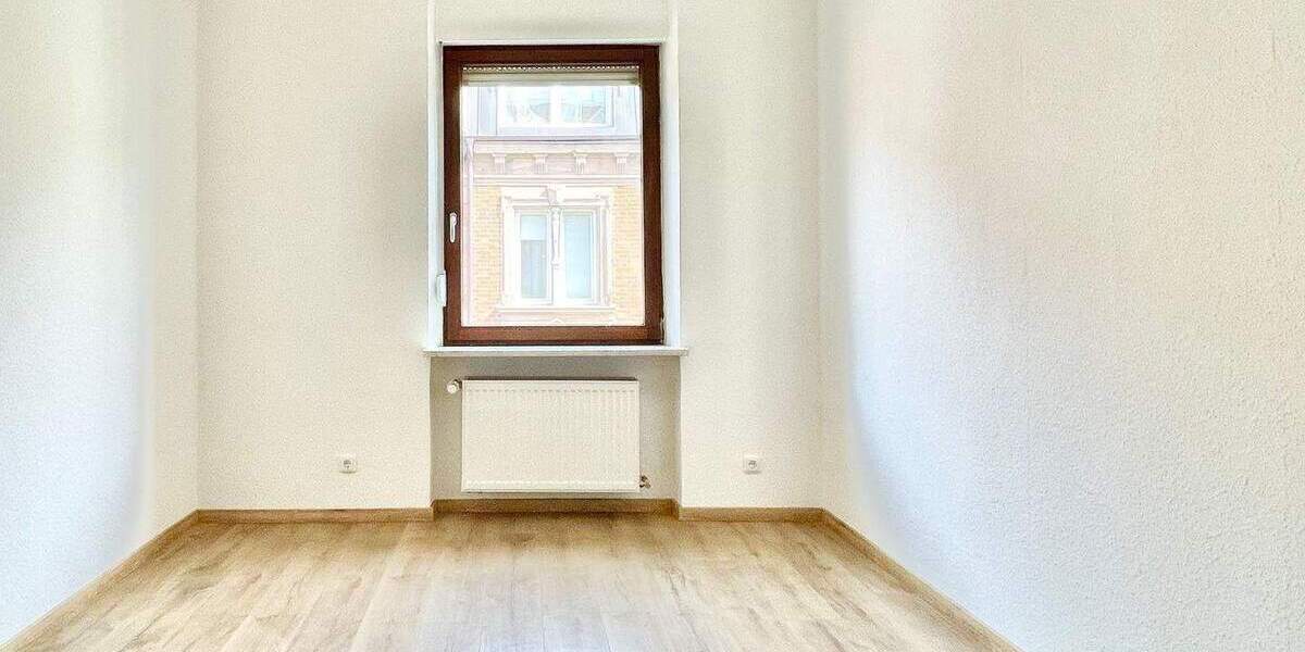 Etagenwohnung Nürnberg Glockenhof - 3 Zimmer, 80 m&sup2;, 995&euro; | Angebot:26616679