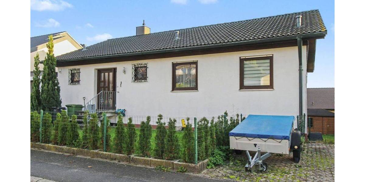 Einfamilienhaus Adelsdorf Aisch - 6 Zimmer, 182 m&sup2;, 589.000&euro; | Angebot:25744238