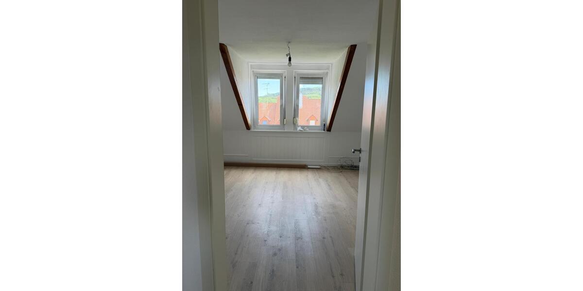 Etagenwohnung Herzogenaurach - 4 Zimmer, 82 m&sup2;, 650&euro; | Angebot:26639982