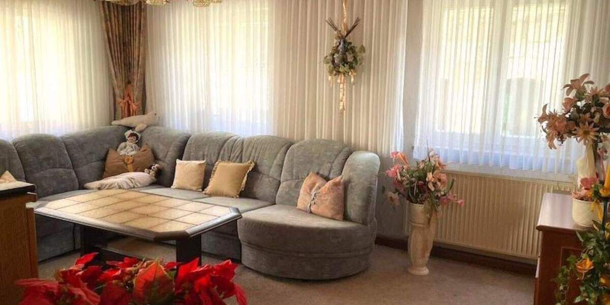 Mehrfamilienhaus, Wohnhaus Altdorf bei Nürnberg Altdorf - 6 Zimmer, 150 m&sup2;, 225.000&euro; | Angebot:25662829