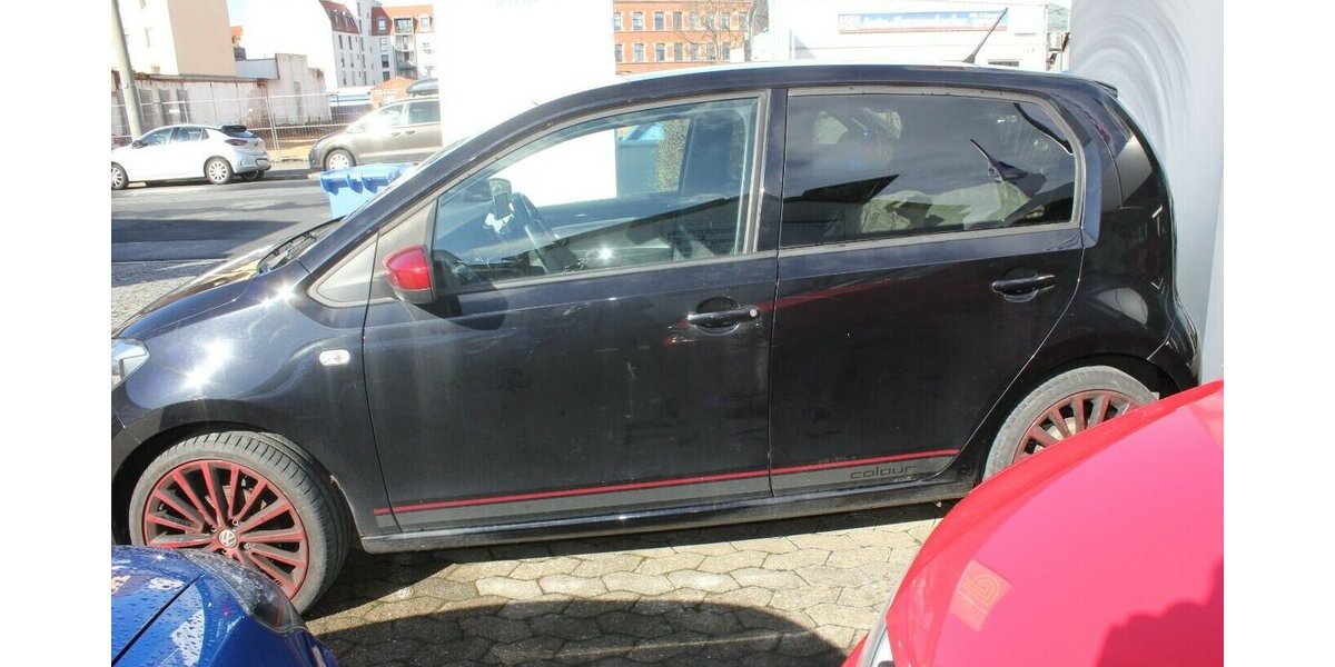 VW up! colour 57.931 km 8.990 &euro; Fürth 90763