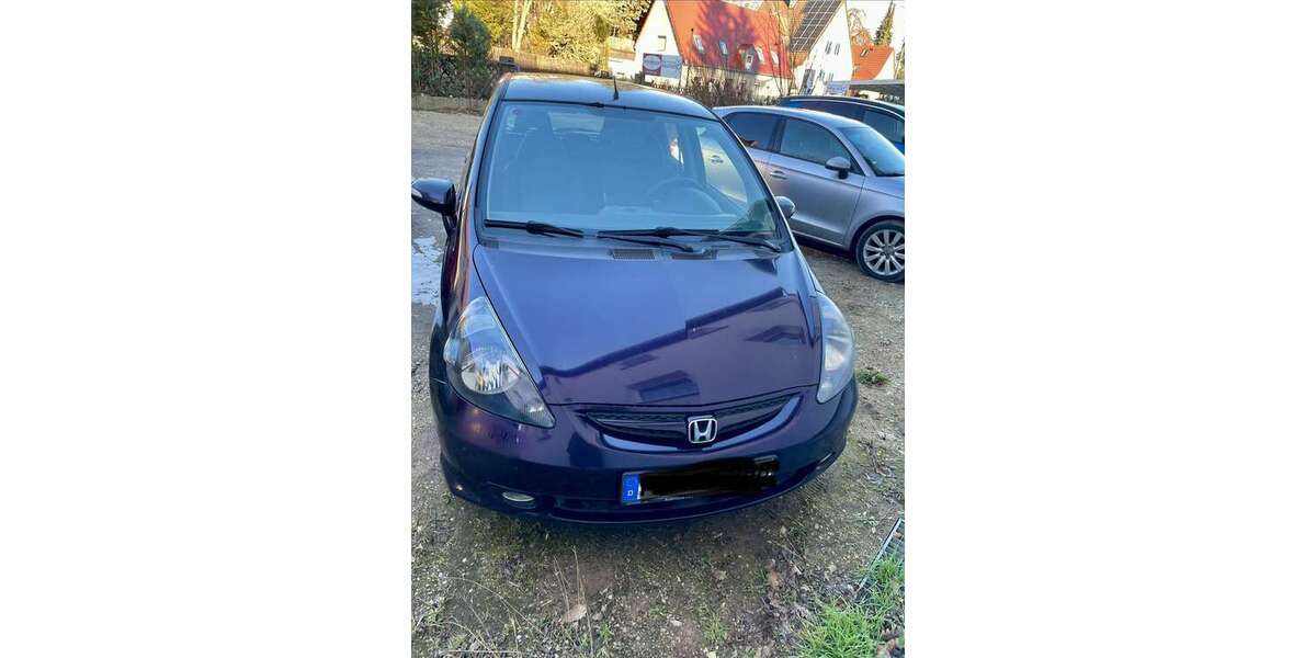 Honda Jazz 253.270 km 1.700 &euro; Fürth 90768