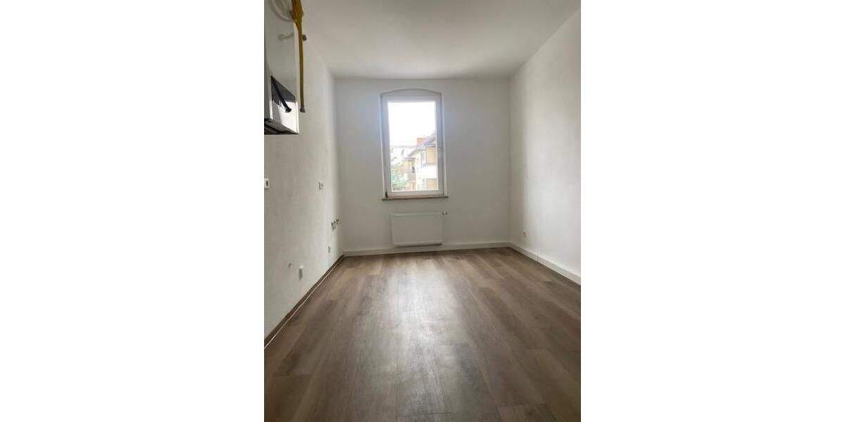 Etagenwohnung Nürnberg Steinbühl - 3 Zimmer, 70 m&sup2;, 770&euro; | Angebot:25665544