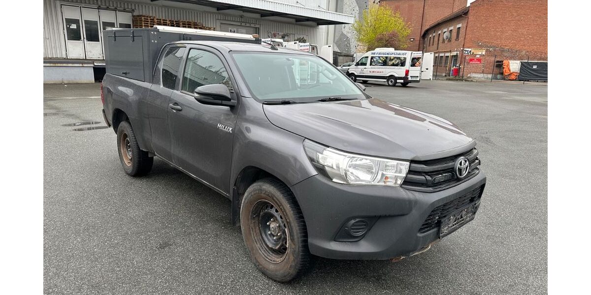 Toyota Hilux 265.000 km 17.731 &euro; Nürnberg 90441