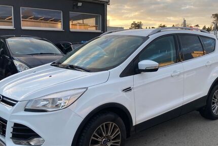 Ford Kuga 130.000 km 4.950 &euro; Schwabach Bei Nürnberg 91126