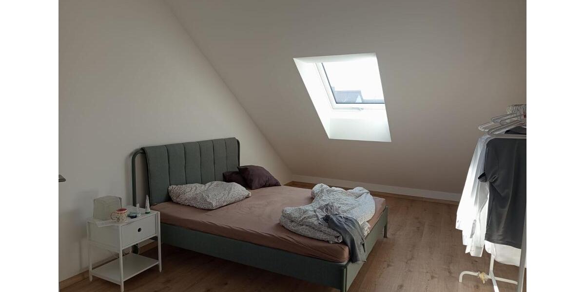 Dachgeschoßwohnung Herzogenaurach - 1 Zimmer, 44 m&sup2;, 690&euro; | Angebot:25793612