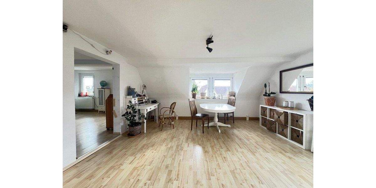 Etagenwohnung Rückersdorf Strengenberg - 3 Zimmer, 117 m&sup2;, 1.150&euro; | Angebot:25699473