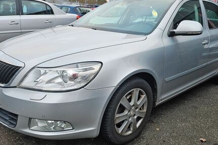 Skoda Octavia 166.575 km 7.299 &euro; Fürth 90763