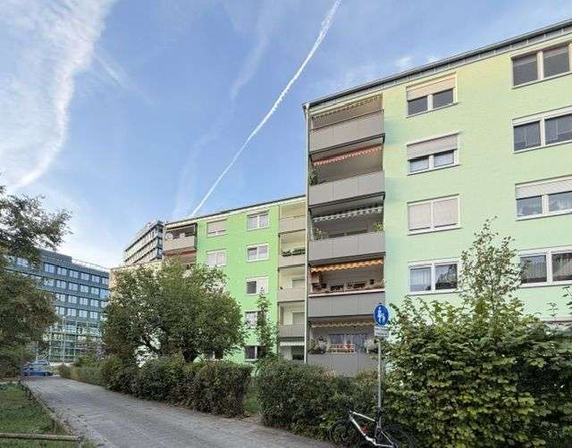 Etagenwohnung Nürnberg Kleinweidenmühle - 2 Zimmer, 53 m&sup2;, 190.000&euro; | Angebot:27500965