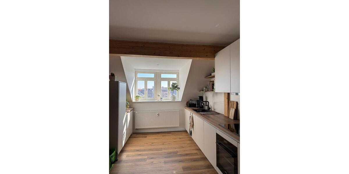 Dachgeschoßwohnung Fürth Südstadt - 2 Zimmer, 68 m&sup2;, 840&euro; | Angebot:26586929