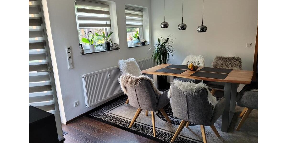 Etagenwohnung Erlangen Am Anger - 2.5 Zimmer, 96 m&sup2;, 1.190&euro; | Angebot:26625218