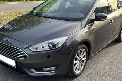 Ford Focus 163.000 km 3.300 &euro; Nürnberg 90481