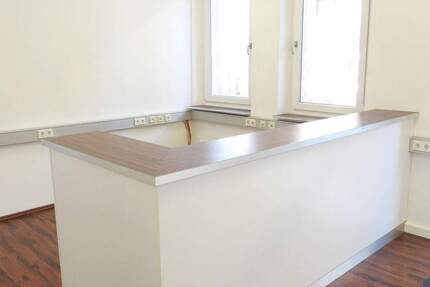 Gewerbeobjekt Nürnberg St Peter - 4 Zimmer, 100 m&sup2;, 890&euro; | Angebot:25915935