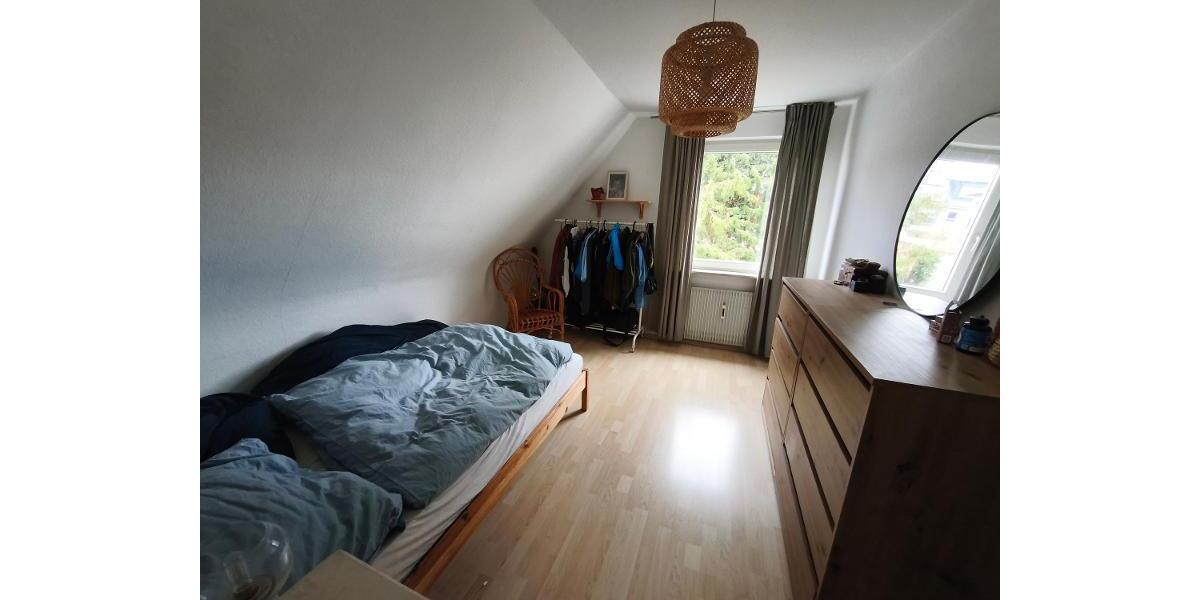 3 Zi. Wohnung im DG (2.OG) mit Stellplatz - Etagenwohnung Dechsendorf Dechsendorf | Angebot:26002016