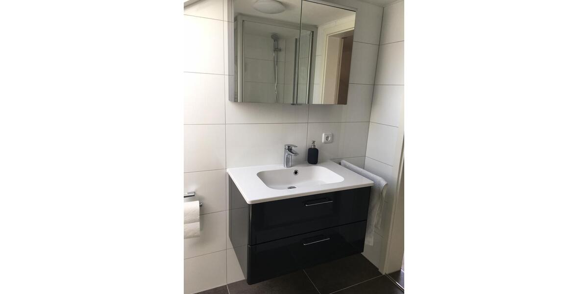 Dachgeschoßwohnung Erlangen Alterlangen - 2 Zimmer, 38 m&sup2;, 740&euro; | Angebot:27563028
