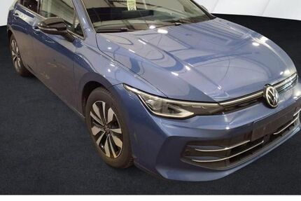 VW Golf 26.467 km 26.904 &euro; Nürnberg 90411