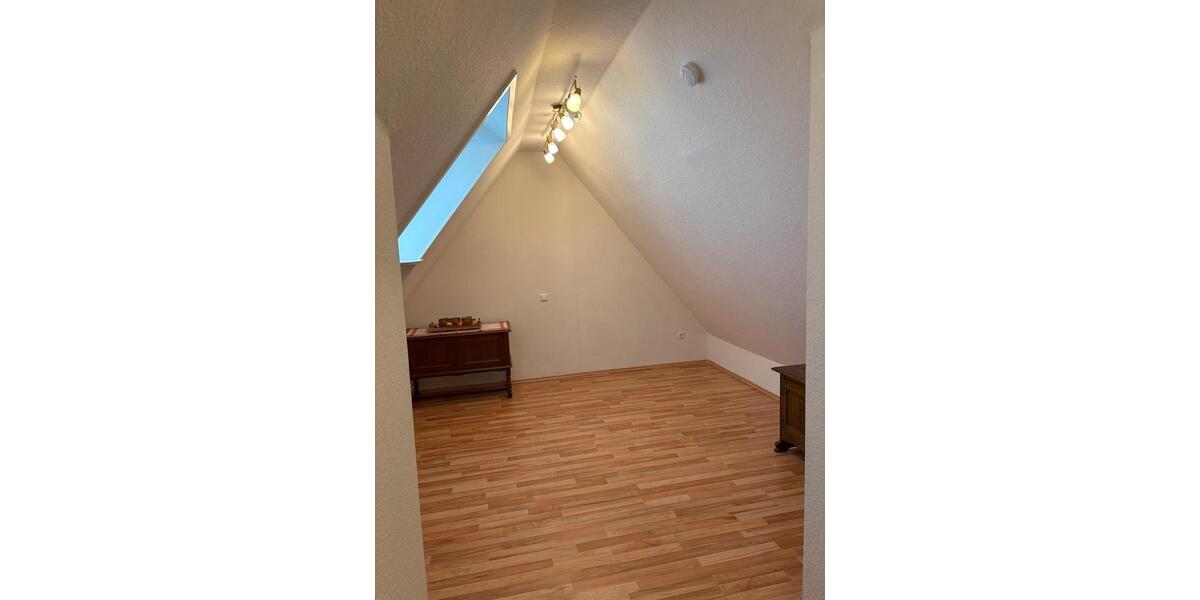 Doppelhaushälfte Forchheim - 4 Zimmer, 85 m&sup2;, 425.000&euro; | Angebot:25170725