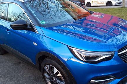 Opel Grandland (X) 181.000 km 9.125 &euro; Nürnberg 90429