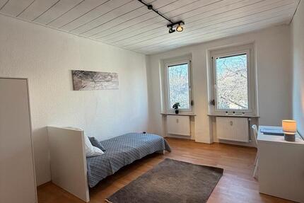 Wohnung Nürnberg Sankt Leonhard - 1 Zimmer, 16 m&sup2;, 410&euro; | Angebot:25942916