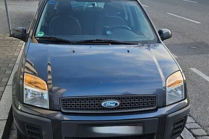 Ford Fusion 198.000 km 2.390 &euro; Bräuersdorf 6 91469