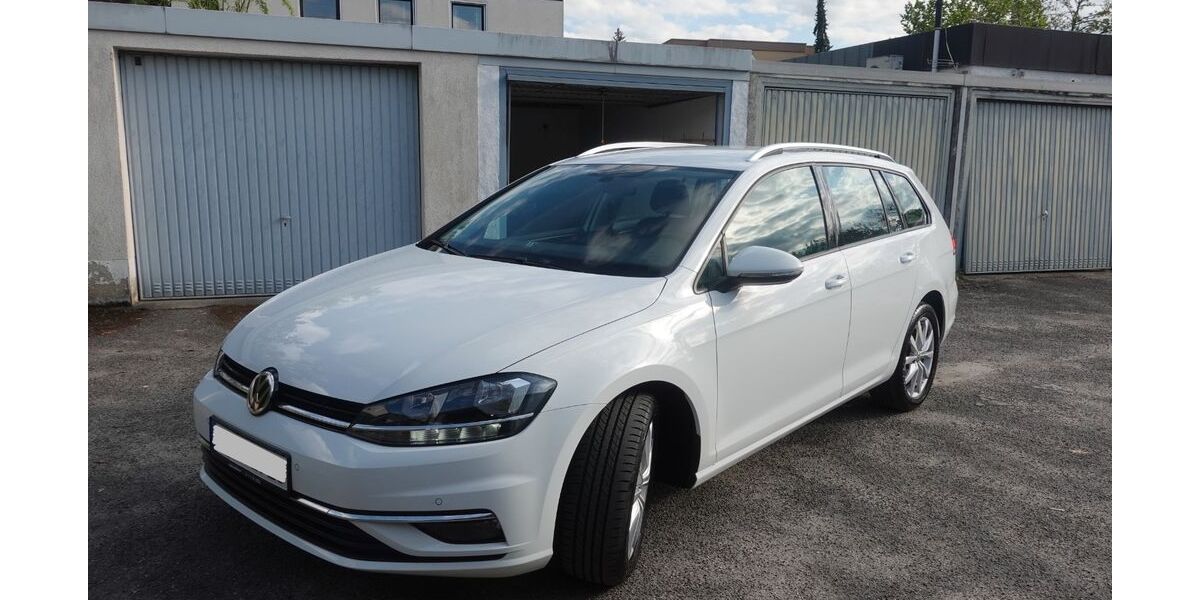VW Golf 111.000 km 12.700 &euro; Erlangen 91058
