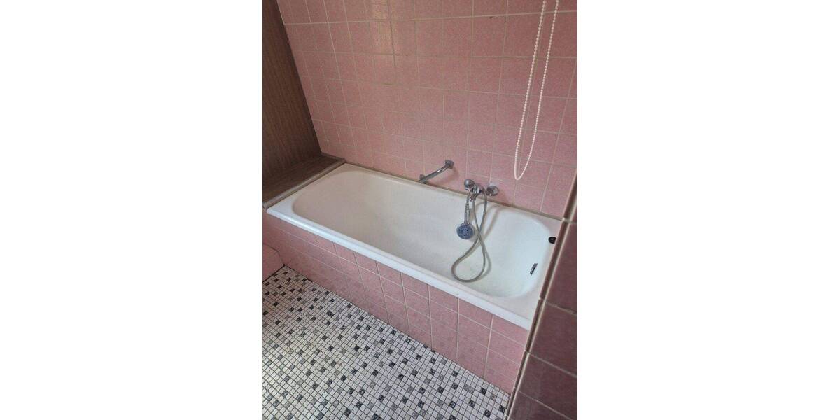 Etagenwohnung Schnaittach - 2 Zimmer, 65 m&sup2;, 600&euro; | Angebot:26879415