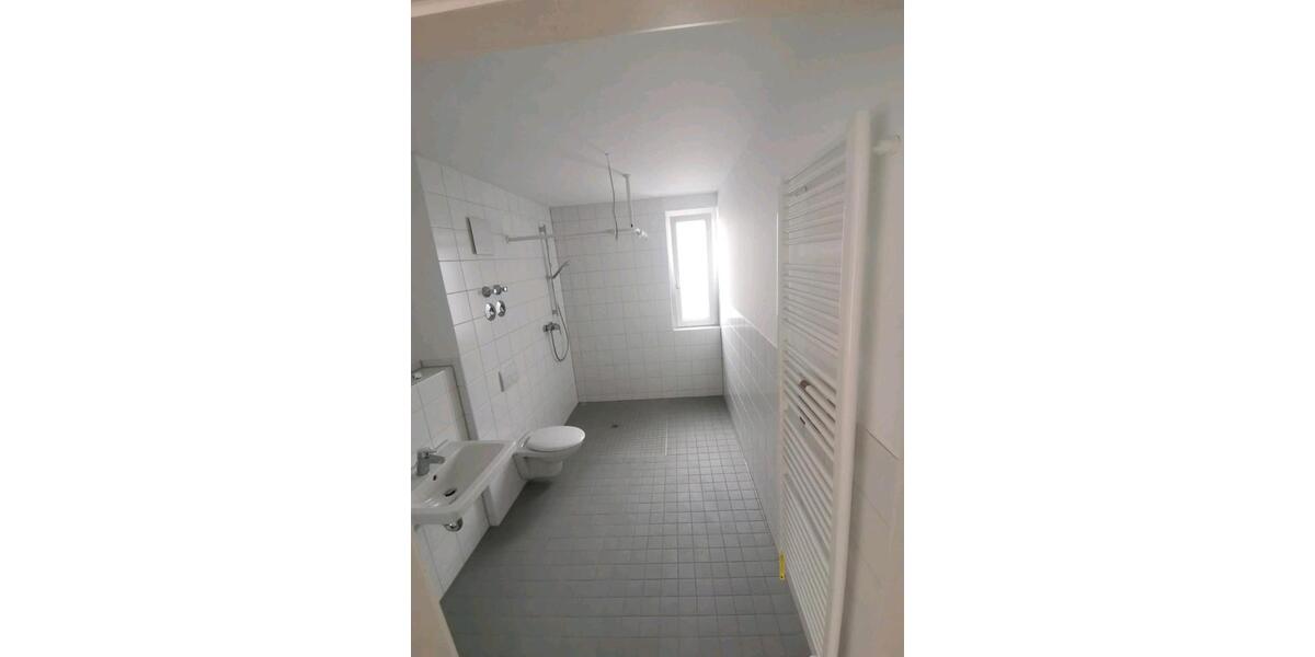 Etagenwohnung Erlangen Am Anger - 2 Zimmer, 60 m&sup2;, 913&euro; | Angebot:26522853