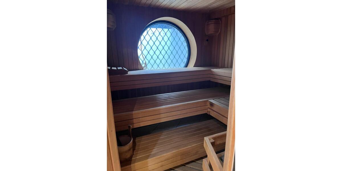 Villa Möhrendorf - 10 Zimmer, 591 m&sup2;, 1.350.000&euro; | Angebot:25855004