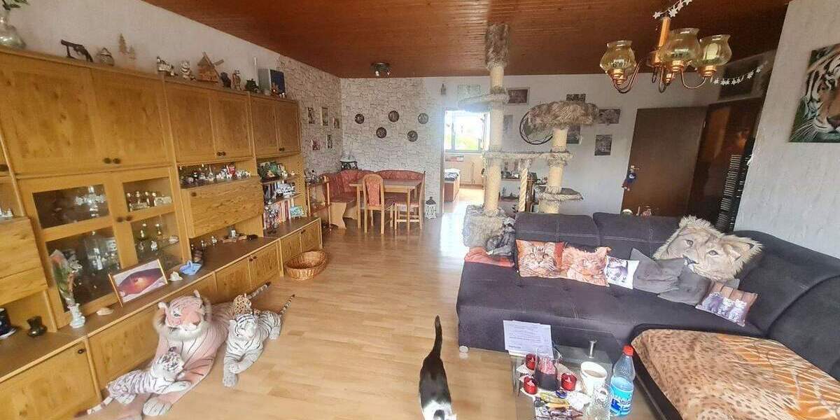 Etagenwohnung Rednitzhembach - 3 Zimmer, 83 m&sup2;, 199.900&euro; | Angebot:25664521
