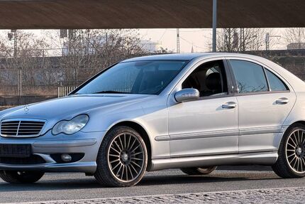 Mercedes-Benz C 32 AMG 172.622 km 10.400 &euro; Fürth 90762
