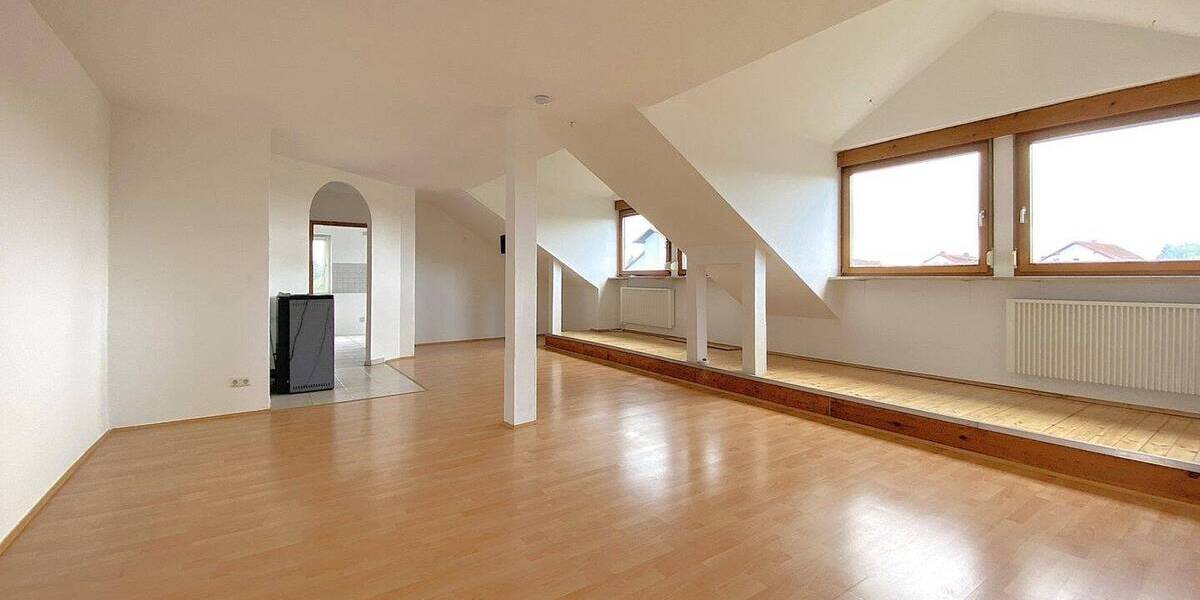 Etagenwohnung Hemhofen Zeckern - 4 Zimmer, 106 m&sup2;, 259.000&euro; | Angebot:25779480