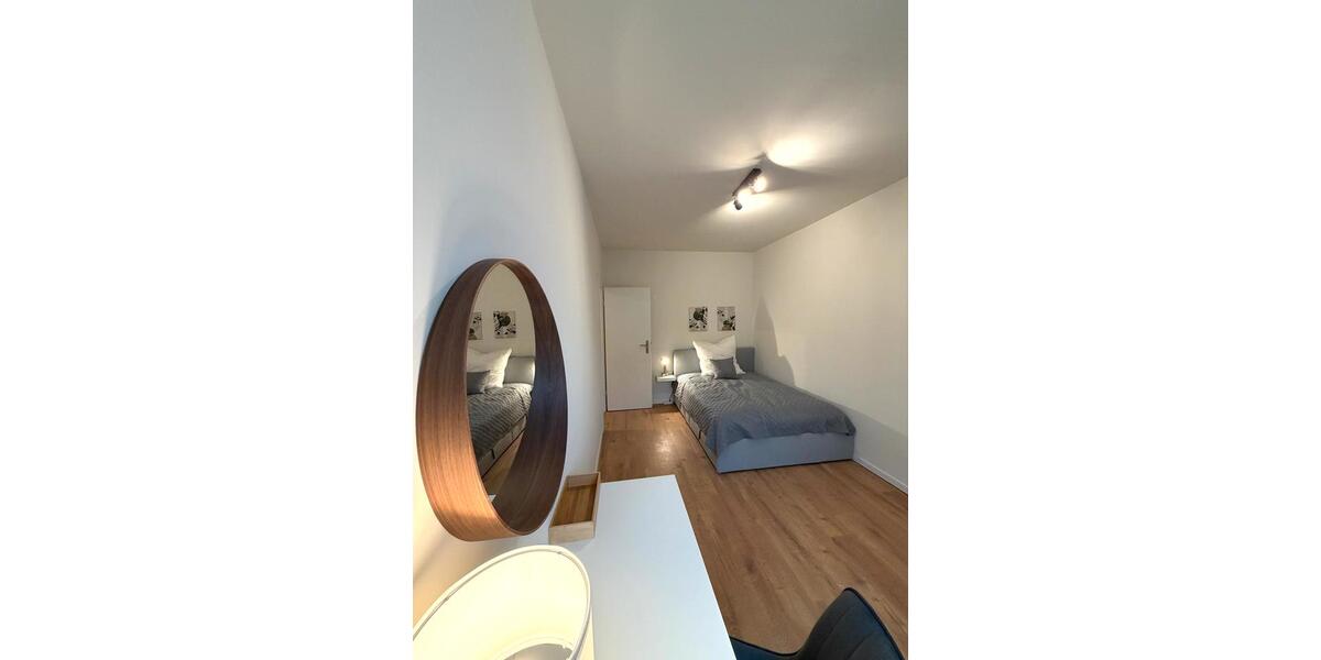 Etagenwohnung Nürnberg Sankt Leonhard - 1 Zimmer, 16 m&sup2;, 430&euro; | Angebot:25898242