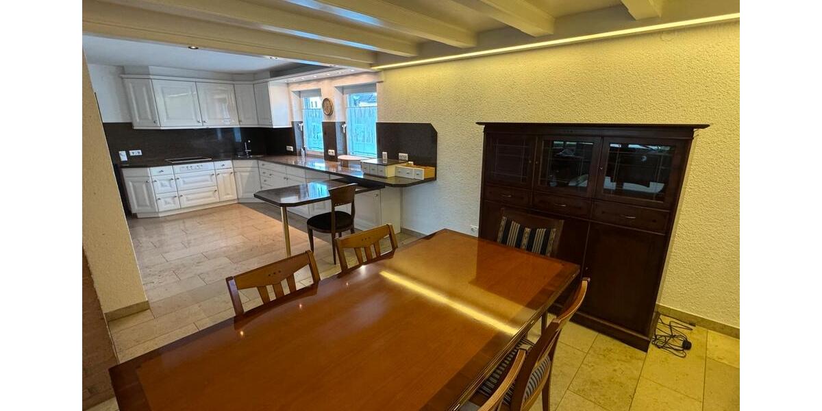 Einfamilienhaus Nürnberg Gaismannshof - 6 Zimmer, 143 m&sup2;, 2.000&euro; | Angebot:26594505