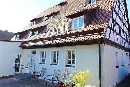 Haus Nürnberg Almoshof - 9 Zimmer, 317 m&sup2;, 699.000&euro; | Angebot:25457719