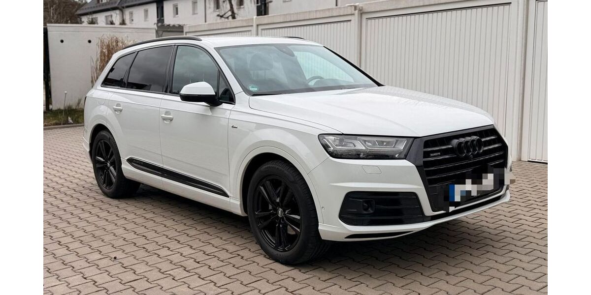 Audi Q7 105.000 km 34.990 &euro; Nürnberg 90439