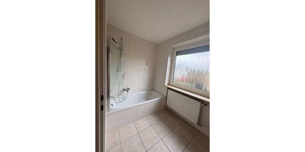 Mehrfamilienhaus, Wohnhaus Feucht - 5 Zimmer, 114 m&sup2;, 435.000&euro; | Angebot:26015266