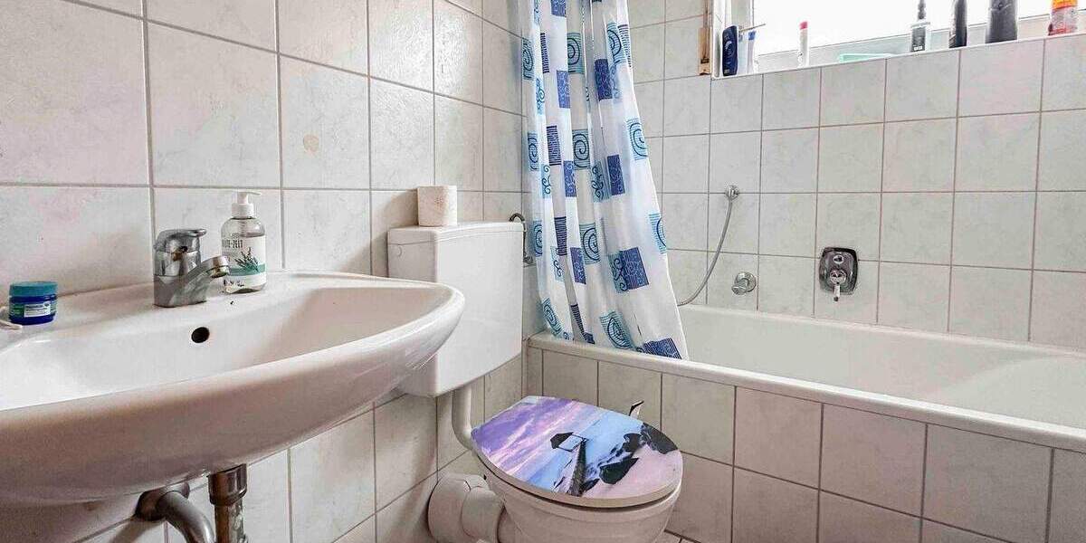 Doppelhaushälfte Nürnberg Schweinau - 8 Zimmer, 179 m&sup2;, 589.000&euro; | Angebot:25718326