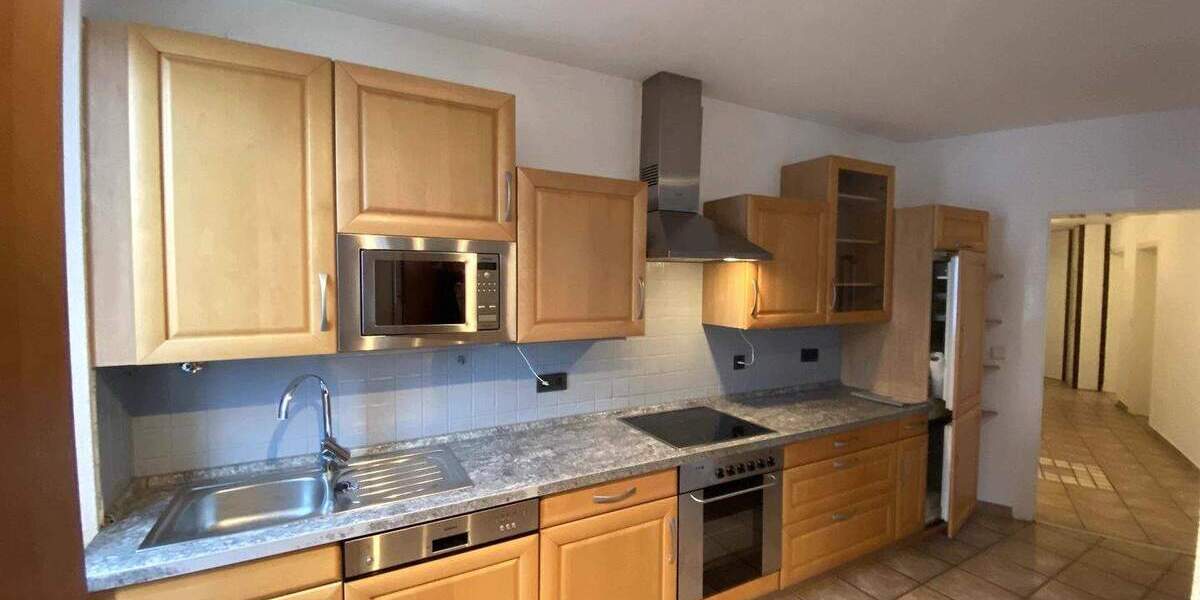 Etagenwohnung Nürnberg Mögeldorf - 4 Zimmer, 108 m&sup2;, 375.000&euro; | Angebot:25734063