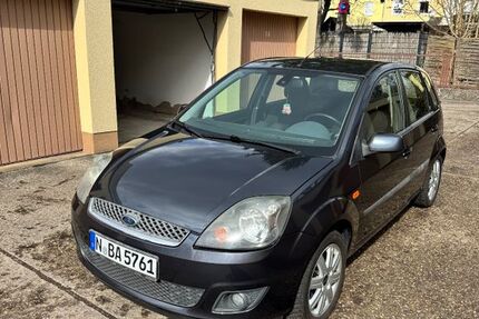 Ford Fiesta 144.000 km 2.350 &euro; Nürnberg 90451