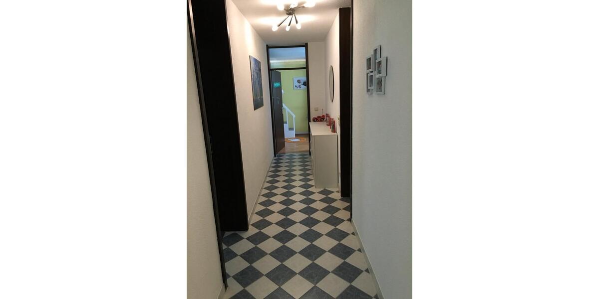 Erdgeschoßwohnung Nürnberg Schnepfenreuth - 3 Zimmer, 93 m&sup2;, 369.000&euro; | Angebot:25987653