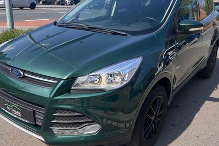 Ford Kuga 90.000 km 8.900 &euro; Nürnberg 90449