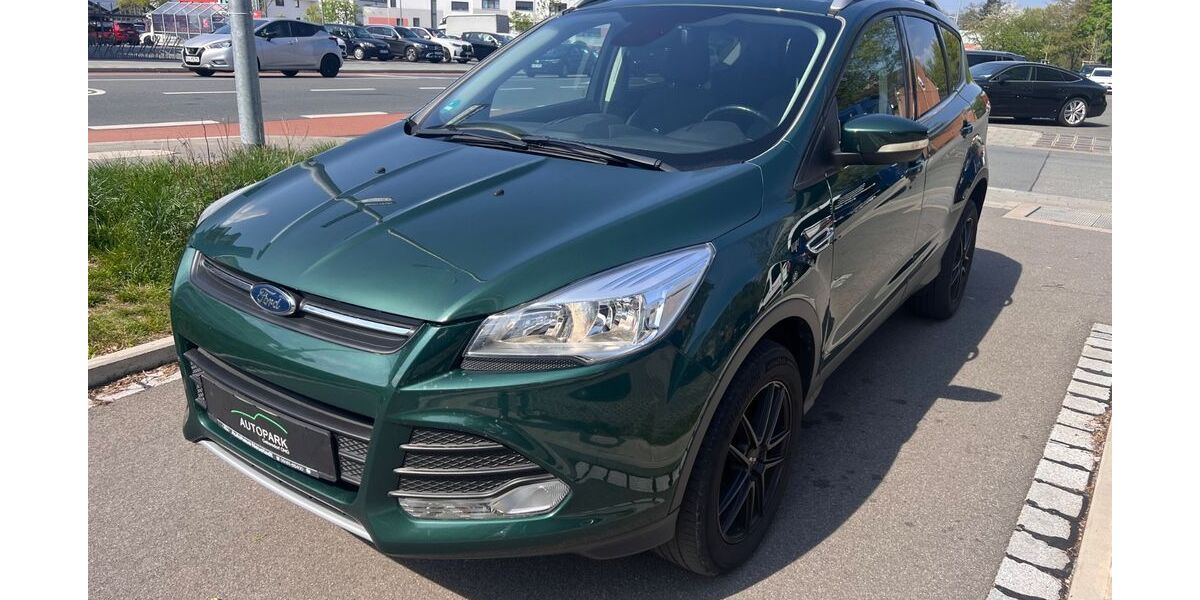 Ford Kuga 90.000 km 8.900 &euro; Nürnberg 90449