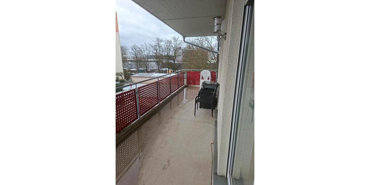 Etagenwohnung Nürnberg Gibitzenhof - 3 Zimmer, 90 m&sup2;, 1.350&euro; | Angebot:25904039