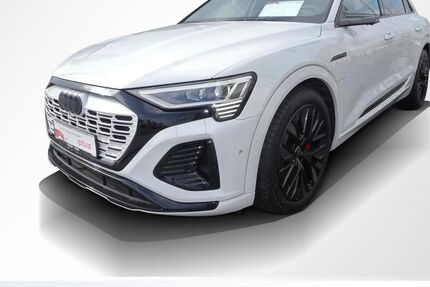 Audi Q8 e-tron 26.500 km 56.350 &euro; Lauf an der Pegnitz 91207