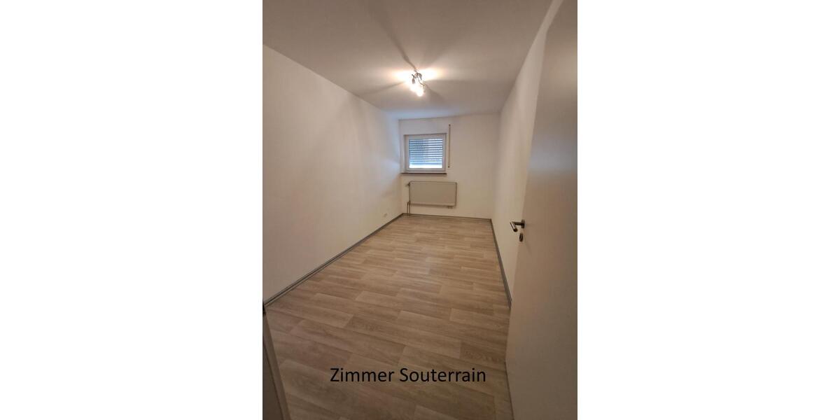 Einfamilienhaus Weisendorf - 7.5 Zimmer, 274 m&sup2;, 440.000&euro; | Angebot:25589665