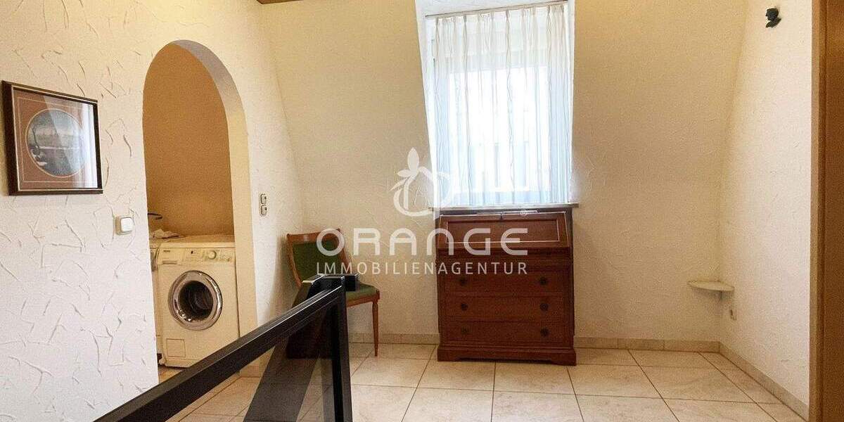 Einfamilienhaus Oberasbach Altenberg - 4 Zimmer, 178 m&sup2;, 649.000&euro; | Angebot:25770525